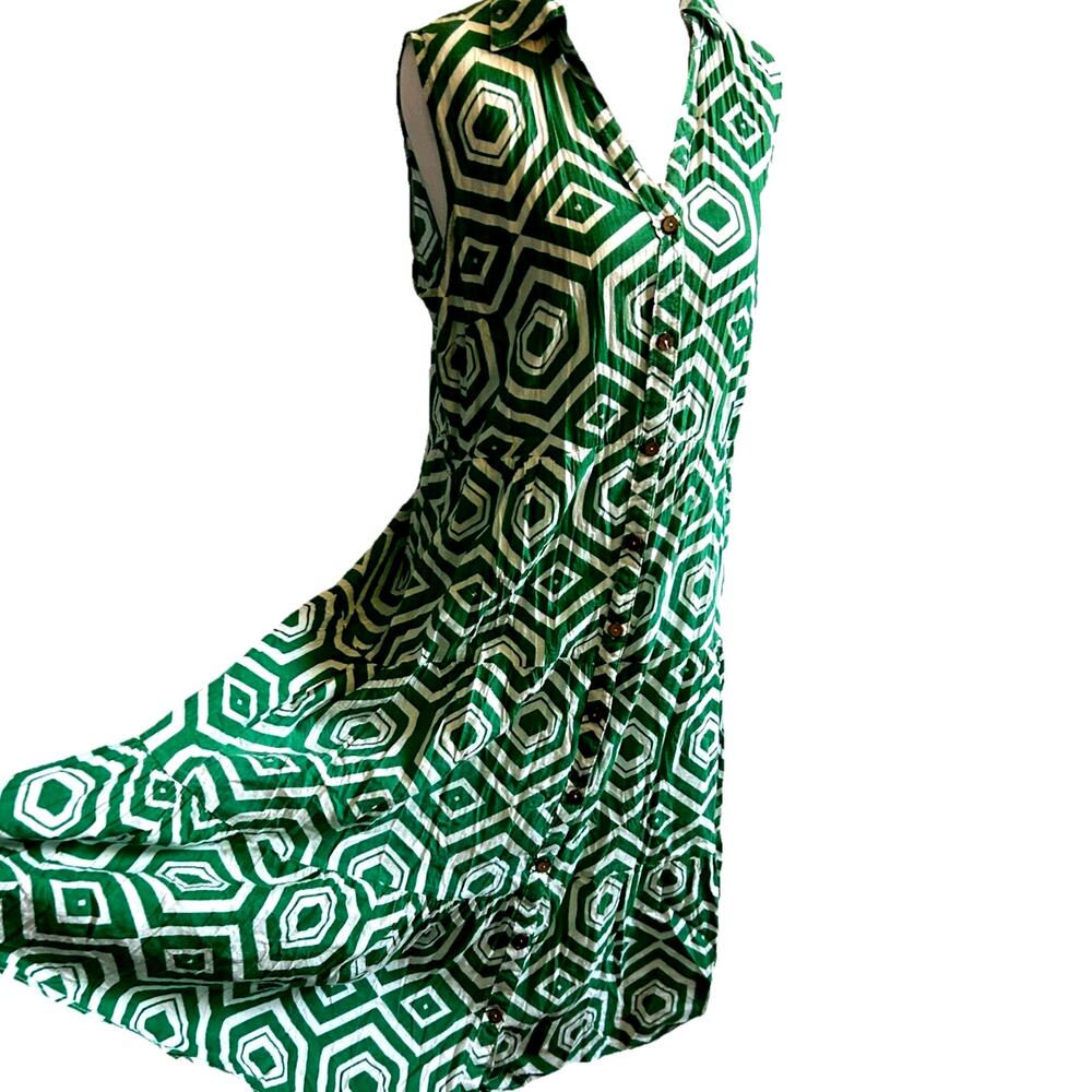 Green geo print dress Cottagecore Full Button Down V Neck Boho Fairy Ruffle M